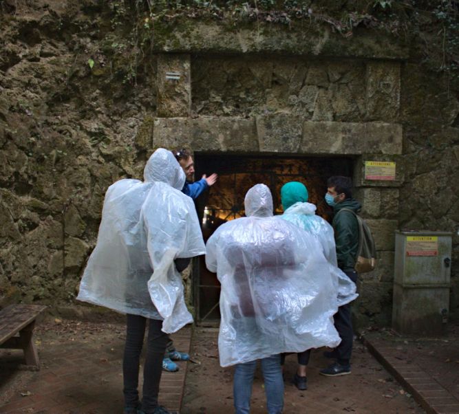 Eingang Tunnel zum Balkon der Verliebten - Balcone degli Innamorati